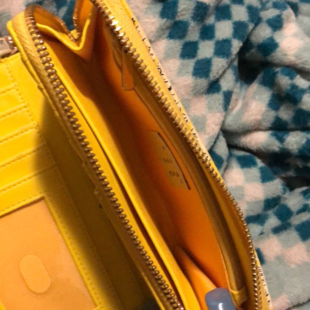 Wallet - Picture 3 of 3